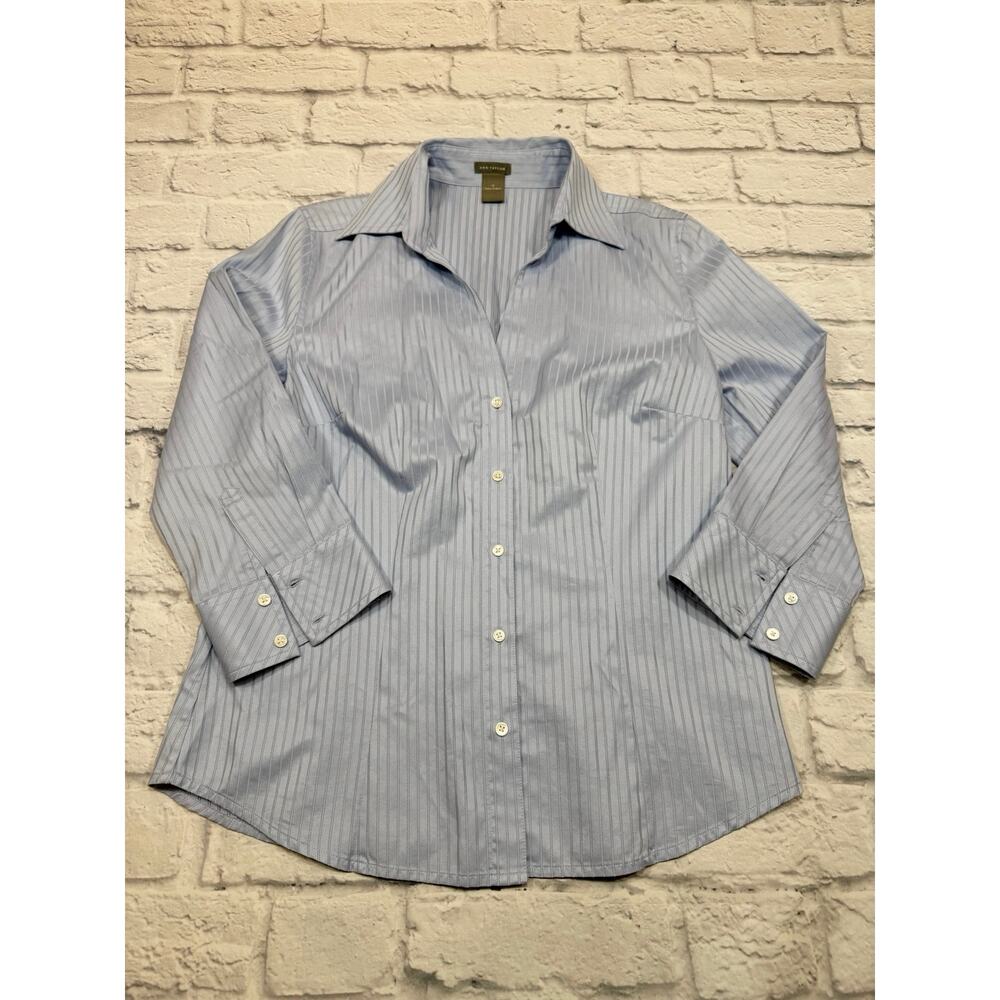 Ann Taylor Light Blue Stripe 3/4 Sleeve tailored button up V-neck Blouse 10 750